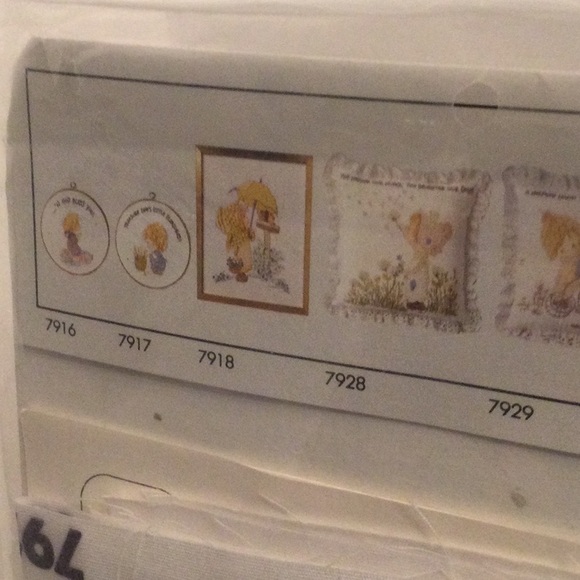 NIB Betsey Clark Crewel Pillow Kit “Betsey’s Wish” girl in bonnet - Picture 6 of 6